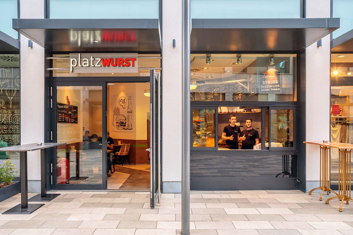 Platzwurst im Forum Hanau